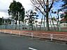 周辺：小学校 460m 竹山小学校