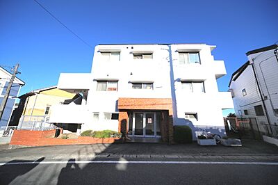 外観:東急田園都市線「たまプラーザ」駅まで、徒歩15分の立地です♪ 外観:東急田園都市線「たまプラーザ」駅まで、徒歩15分の立地です♪