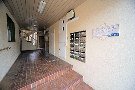 総戸数9戸! 新耐震基準のマンションです♪