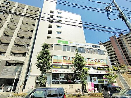 日本ハウズイングへの、委託管理となっております♪