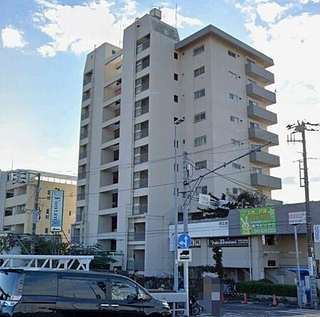「リバーサイドマンション綱島」 総戸数は36戸でございます♪