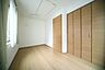 収納：収納が充実しているので、お部屋がスッキリ片付きそうですね♪