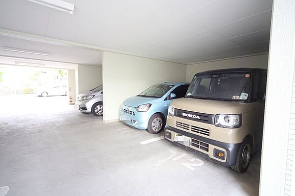 駐車場を拡大表示