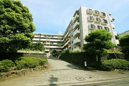 東急建設の施工です! 総戸数は45戸となっております♪