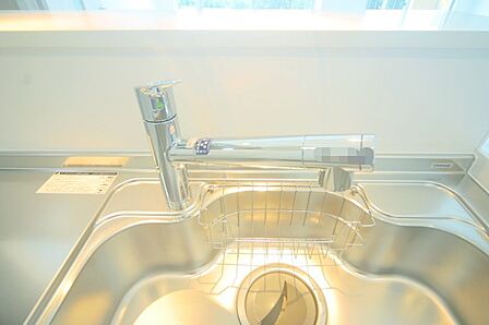 浄水器一体型水栓で、いつもクリーンなお水を。