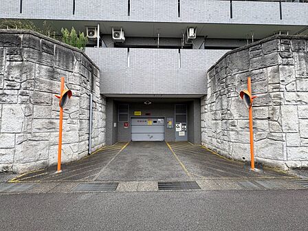 駐車場空有り！（月額14000円）
