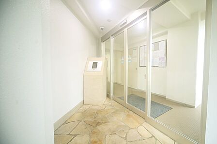 ペット飼育2匹可能です！　オートロックシステムです♪