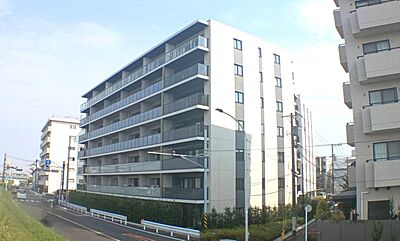 外観:東急東横線・目黒線「新丸子」駅まで、徒歩10分です♪ 外観:東急東横線・目黒線「新丸子」駅まで、徒歩10分です♪