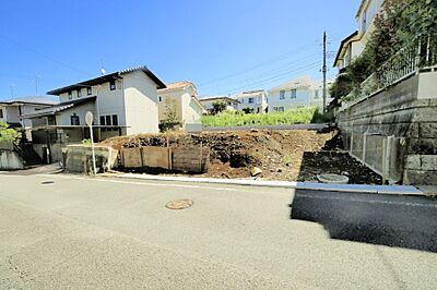 外観:東急田園都市線「宮前平」駅まで、徒歩17分です! 「宮?台」駅には、徒歩19分です♪ 外観:東急田園都市線「宮前平」駅まで、徒歩17分です! 「宮?台」駅には、徒歩19分です♪
