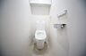 トイレ：温水洗浄機能付きトイレで、いつも快適に♪