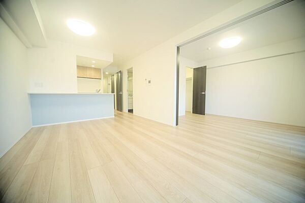 リビング/ダイニングを拡大表示