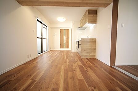 新規リフォーム済みで、気持ち良くご入居頂けます♪