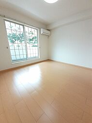 フェルメールＢ 202 2階1LDKのリビング/ダイニング