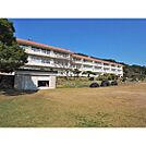 小学校「下関市立岡枝小学校まで2370m」