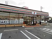 コンビニ「セブンイレブン防府高倉2丁目店まで700m」