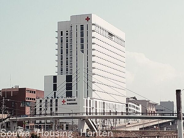画像25:日本赤十字社長崎原爆病院 926m