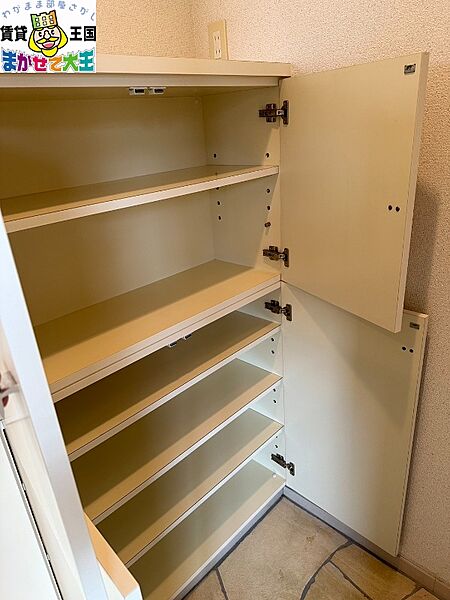 ベガ岩屋ツインタワー