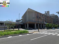 長崎県庁 846m