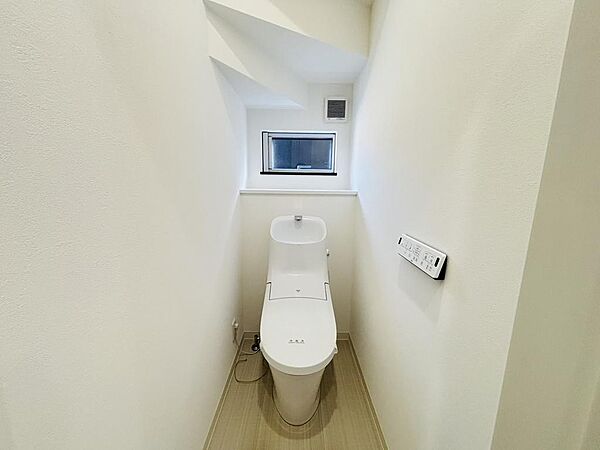 トイレを拡大表示