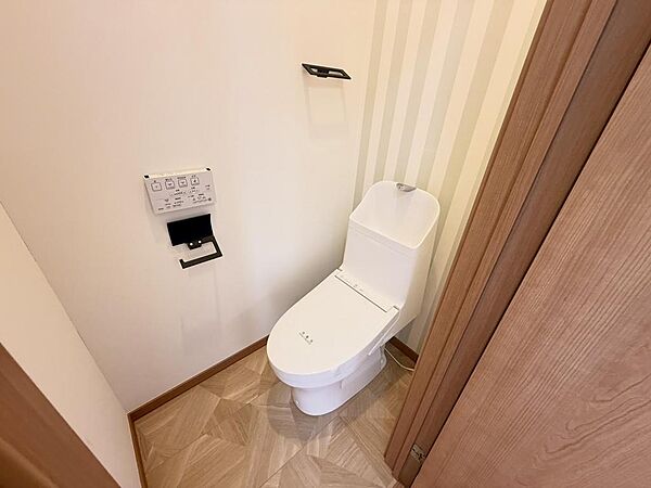 トイレを拡大表示