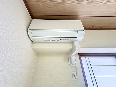 和室エアコン1基備え付け