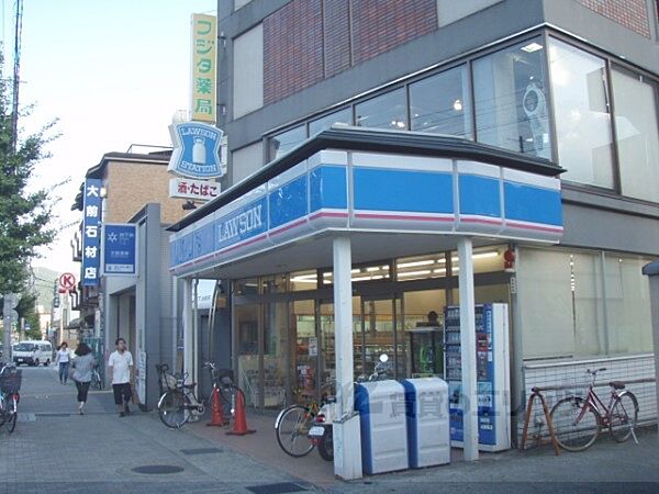 画像22:ローソン　山科御陵店まで350メートル