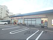 セブンイレブン　梅小路公園西店まで160メートル