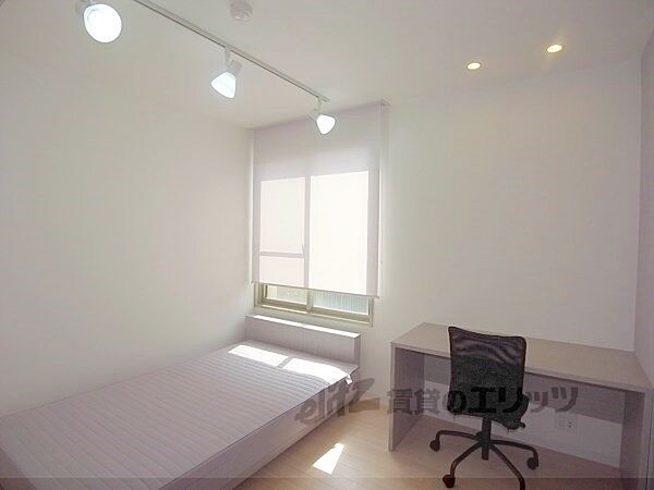 画像7:シンプルなお部屋です。