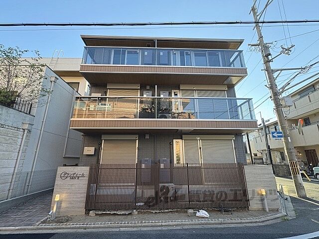 3 / 25