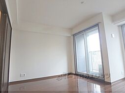 雅綾小路 4階1DKのリビング/ダイニング