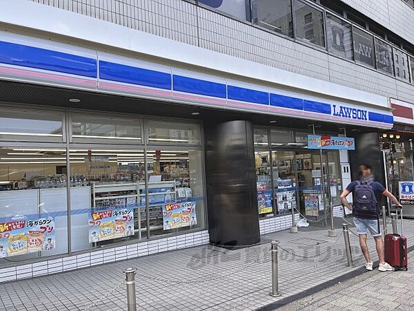 画像23:ローソン　京都駅前店まで270メートル