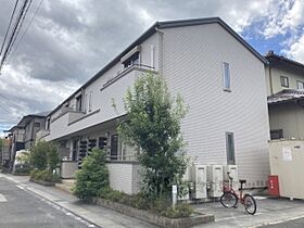 エルメゾン　ラクワット 202 ｜ 滋賀県草津市渋川１丁目（賃貸アパート1K・2階・32.48㎡） その1