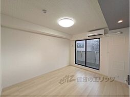 ウエスト　コミタリアIII 205 2階1Kのリビング/ダイニング