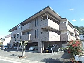 京都府京都市伏見区醍醐烏橋町（賃貸マンション2LDK・3階・51.84㎡） その1