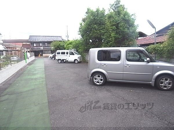 画像20:駐車場