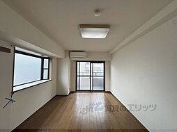 メディナ椥辻 6階1Kのリビング/ダイニング