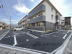 11 / 19