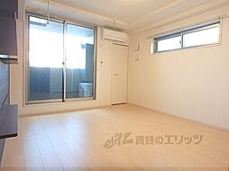 近鉄京都線 伊勢田駅 徒歩7分の賃貸マンション 2階1Kのリビング/ダイニング