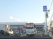 ローソン　城陽インター店まで900メートル