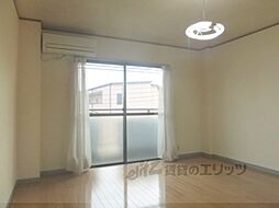 JR東海道・山陽本線 西大路駅 徒歩12分の賃貸マンション 3階1Kのリビング/ダイニング