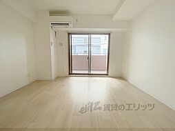 京都市営烏丸線 四条駅 徒歩5分の賃貸マンション 2階1Kのリビング/ダイニング