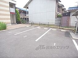 17 / 22