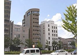 京都府京都市中京区岩上通蛸薬師下る宮本町（賃貸マンション1LDK・2階・57.51㎡） その1