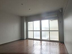 JR東海道・山陽本線 大津駅 徒歩8分の賃貸マンション 4階1Kのリビング/ダイニング