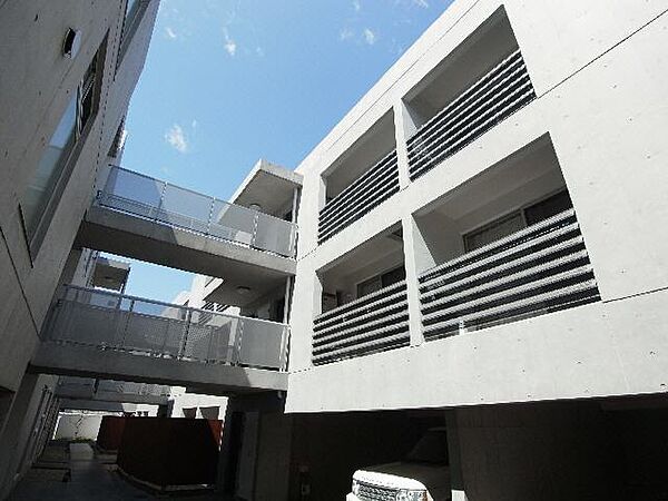 画像29:建物外観を気になさる方へ、見た目の良い物件です