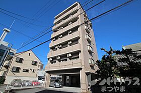 ヴィラサウス持田 303 ｜ 愛媛県松山市南持田町70-3（賃貸マンション1K・3階・28.64㎡） その1