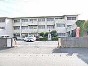 旭小学校(850m)