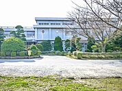 鳥栖小学校(700m)