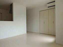 レスパス神埼 II203 2階1LDKのリビング/ダイニング