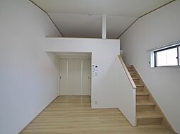 マキ1 203 2階1SKのリビング/ダイニング